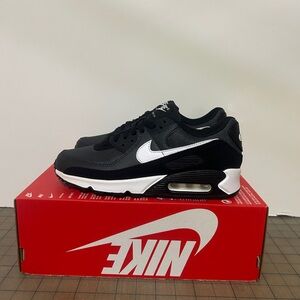 Nike Air Max 90 ‘Black White’